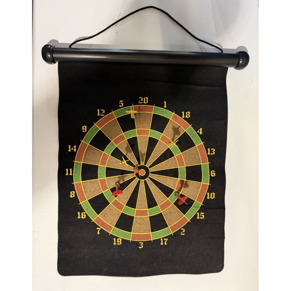 Safety Magnetic Dart Board Roll Up Game with 6 Magnetic Darts Fun EUC